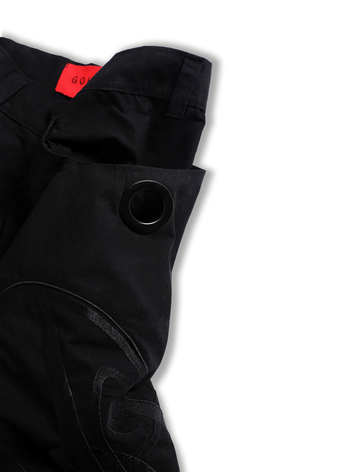ORIGAMI BLACK SHORT