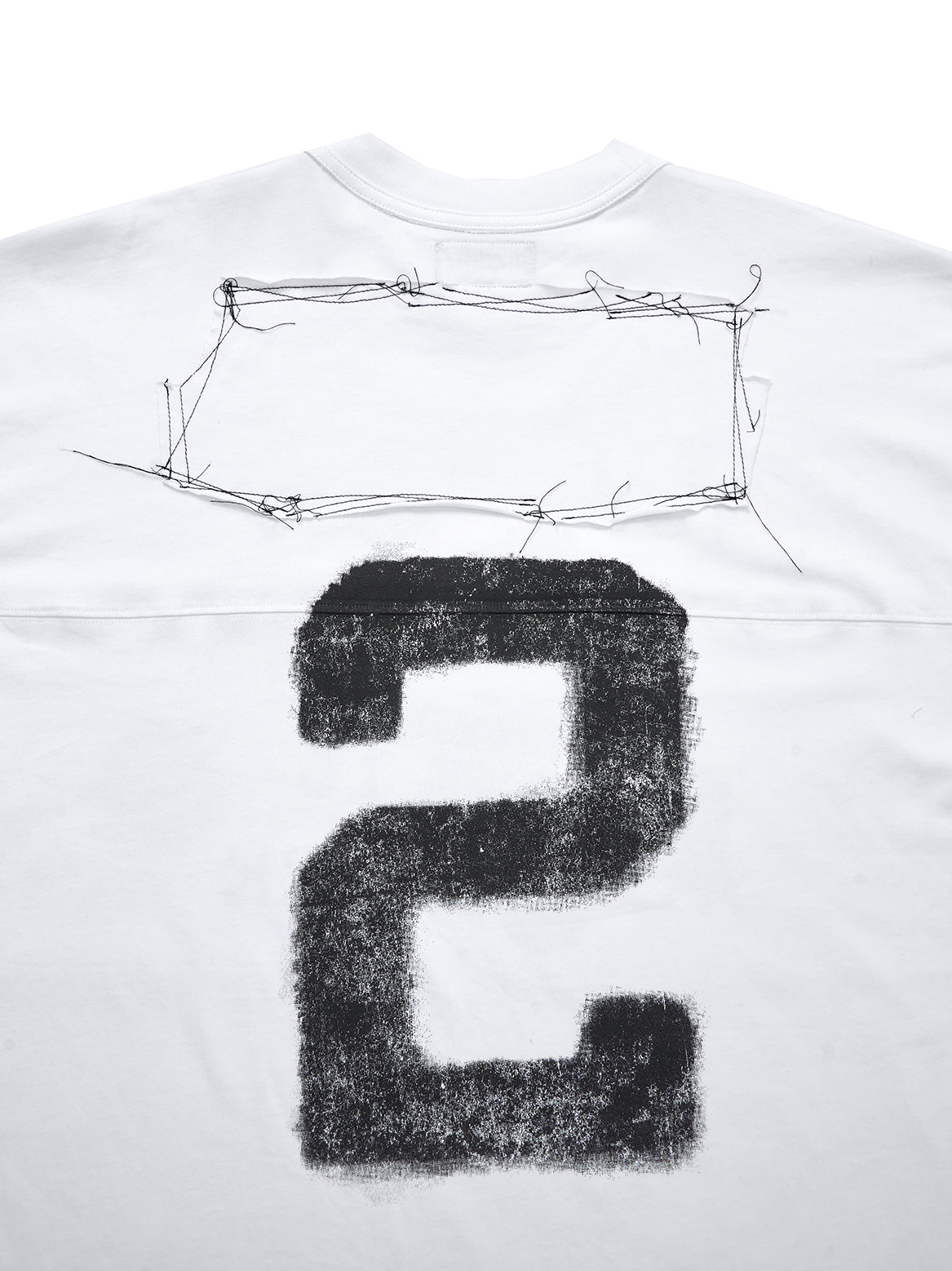 KON OVERSIZED WHITE TEE