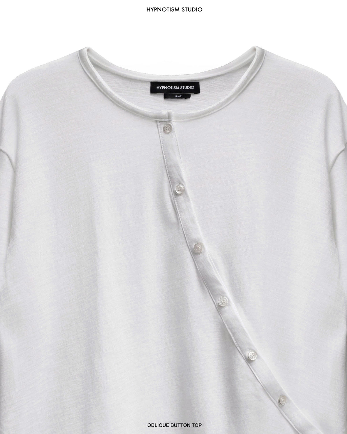 WHITE OBLIQUE BUTTON TOP
