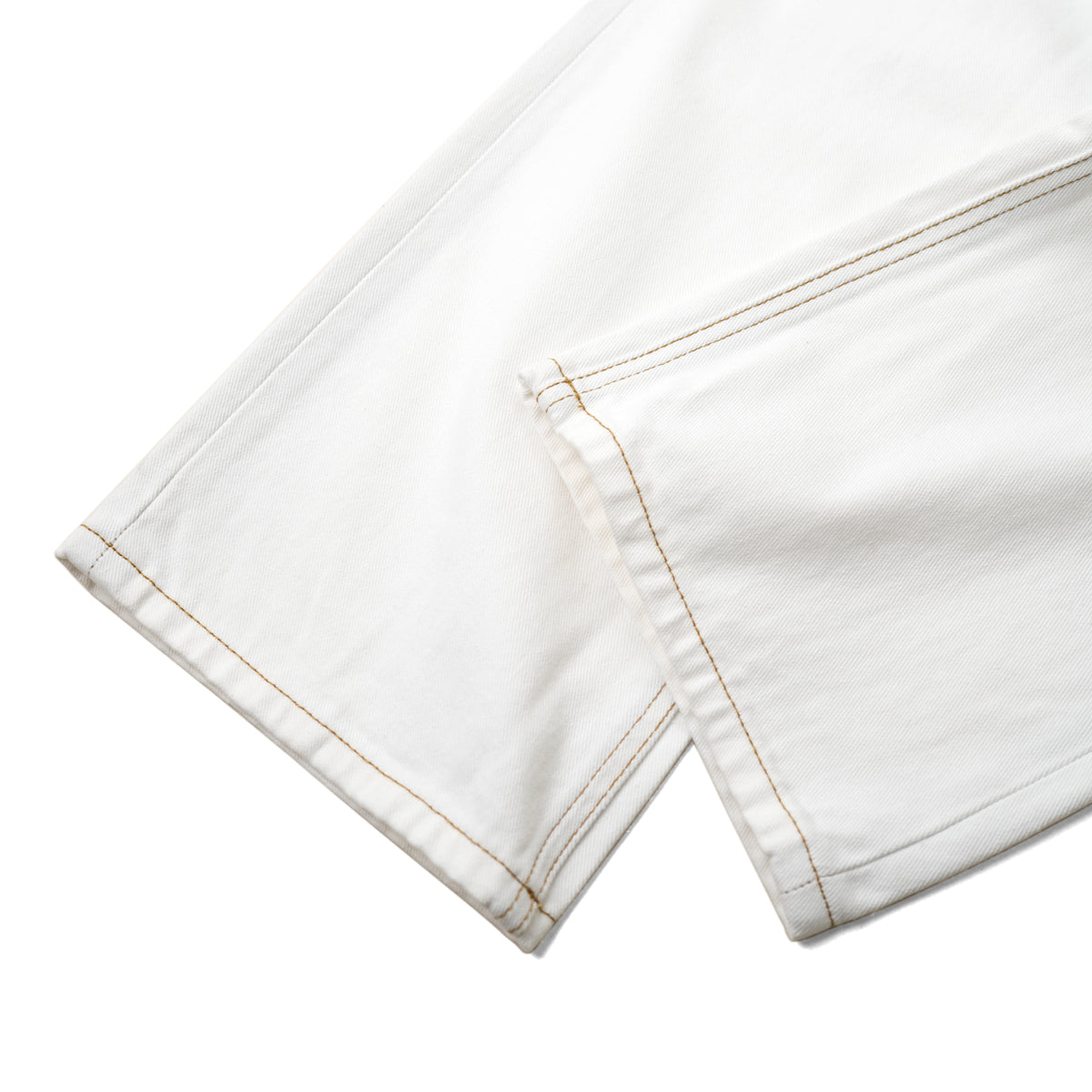 BUTTON FLY BOOTCUT JEANS/ WHITE