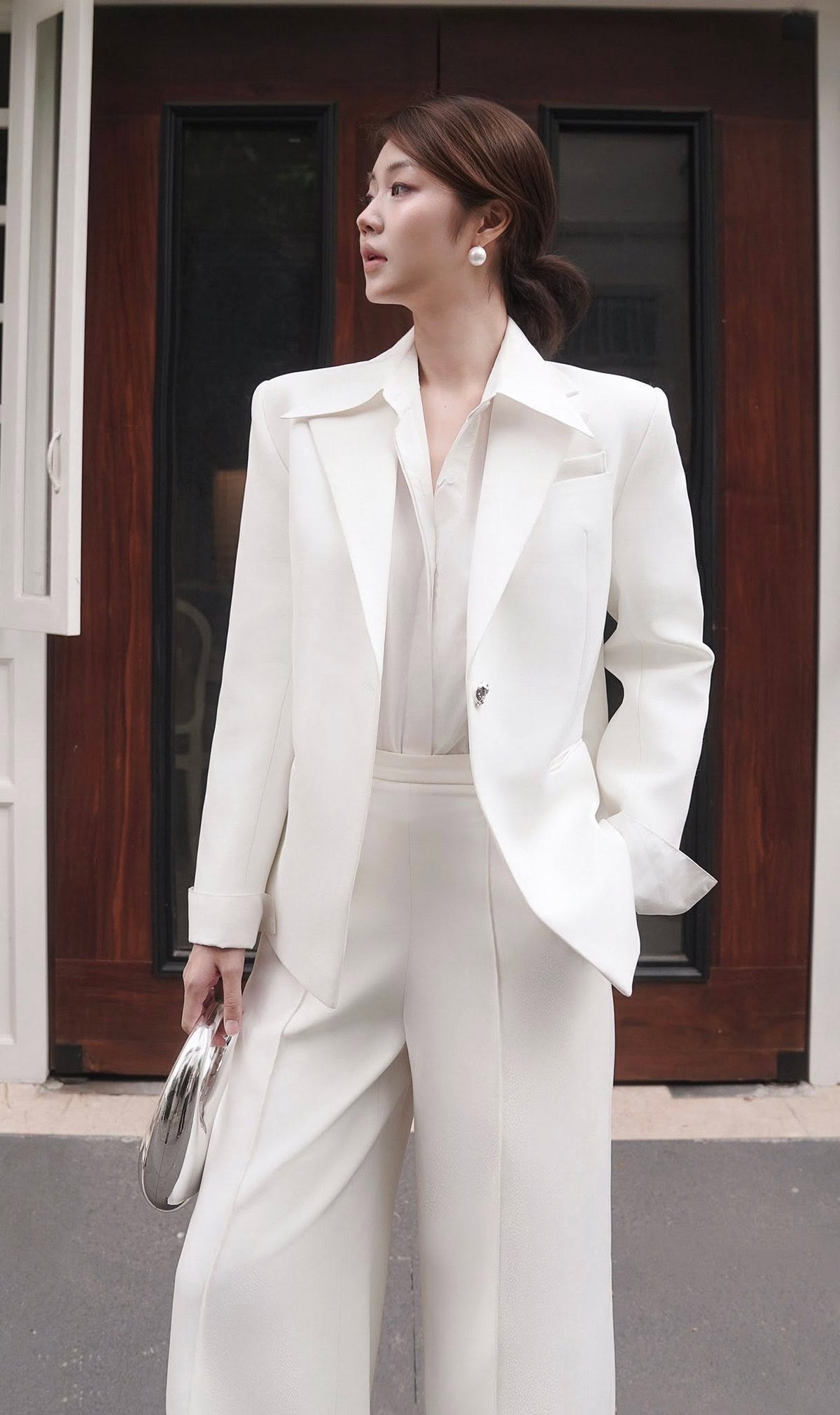 WHITE WIDE LEG PANTS