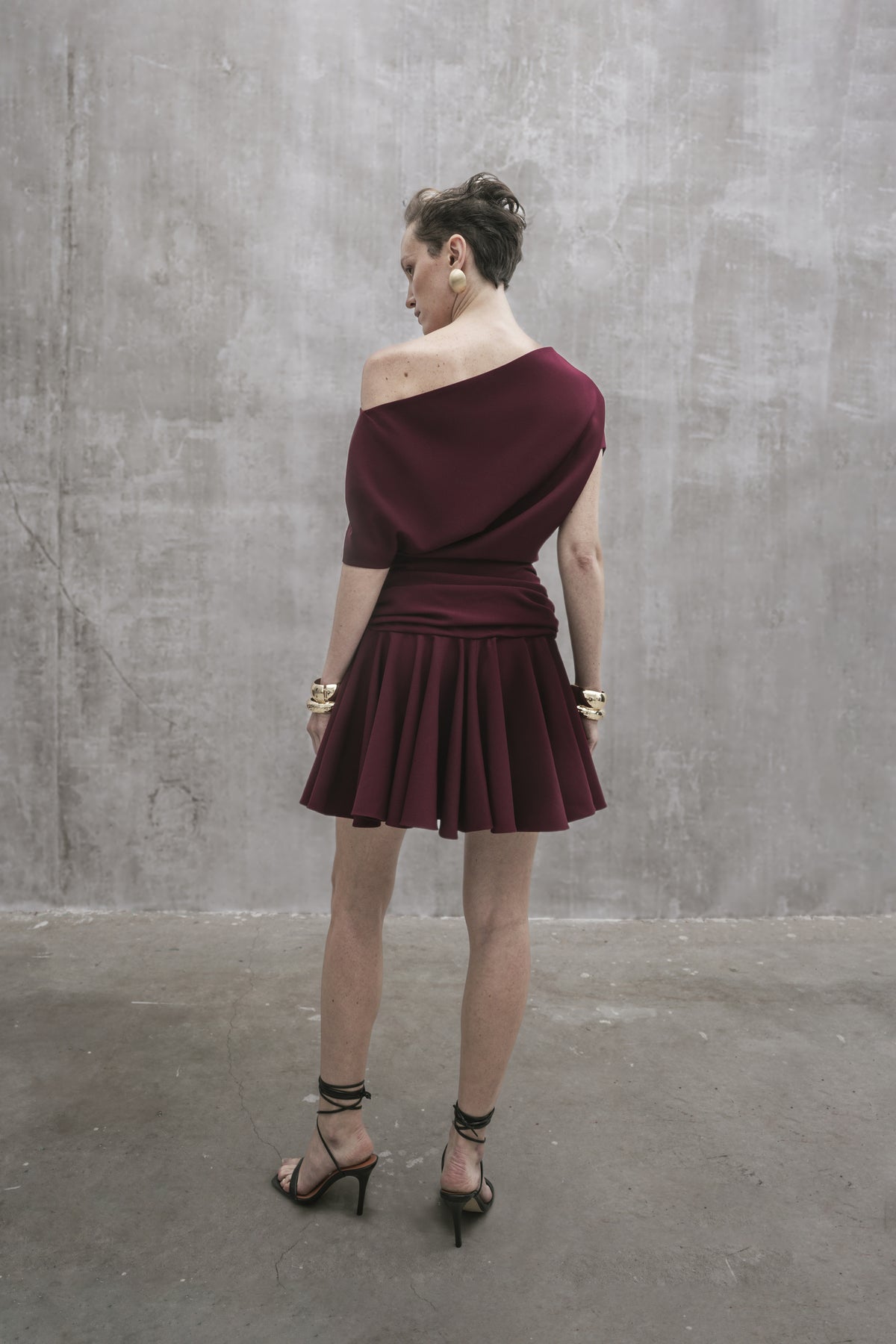 s25-womens-burgundy-wool-suiting-dress fortythree astoud
