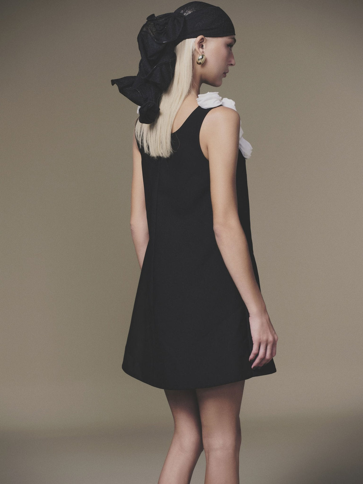 BLACK ROSELLIA DRESS