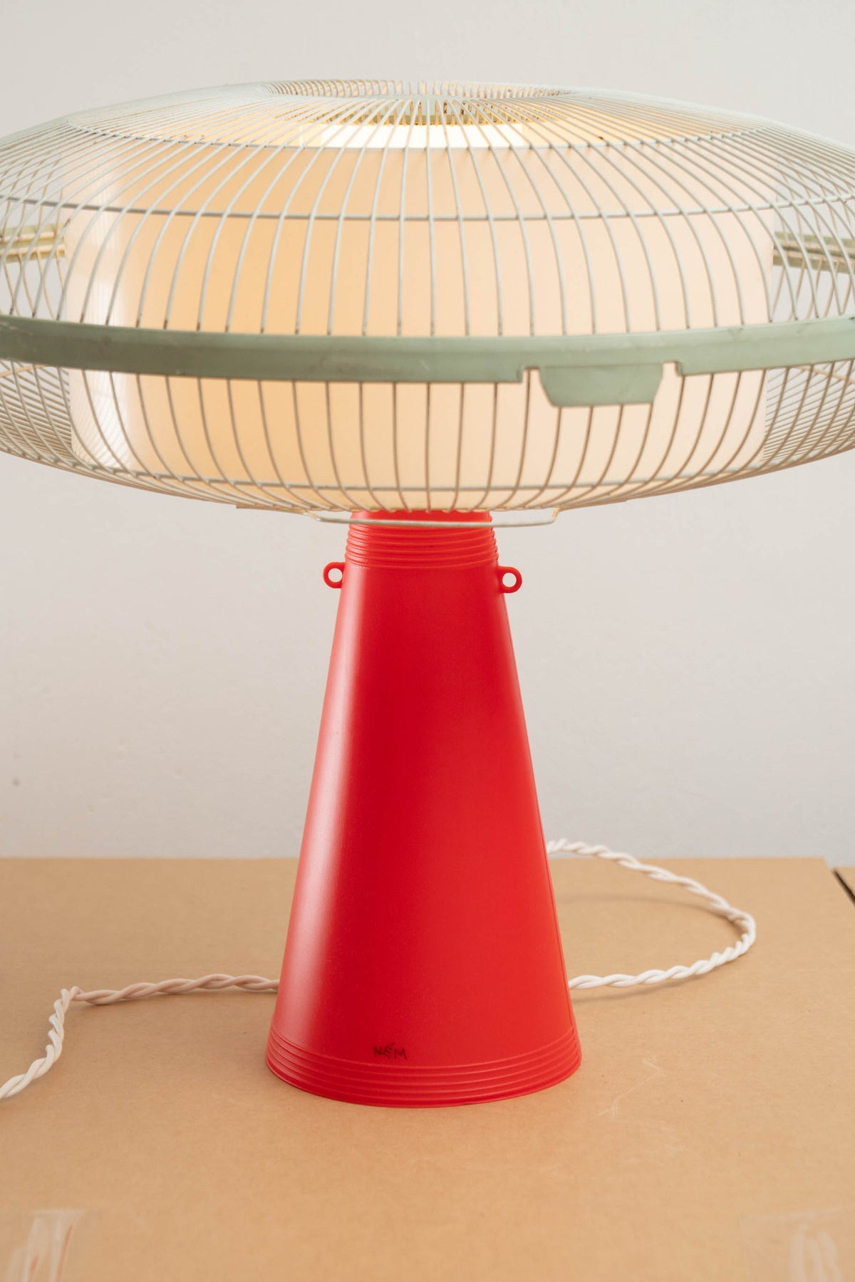 fan-lamp-reclaimed-steel-pe-pp-plywood-nem