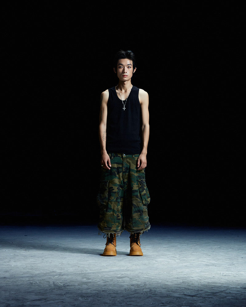 the-gigantic-wolf-tobacco-combat-boot thewolf astoud