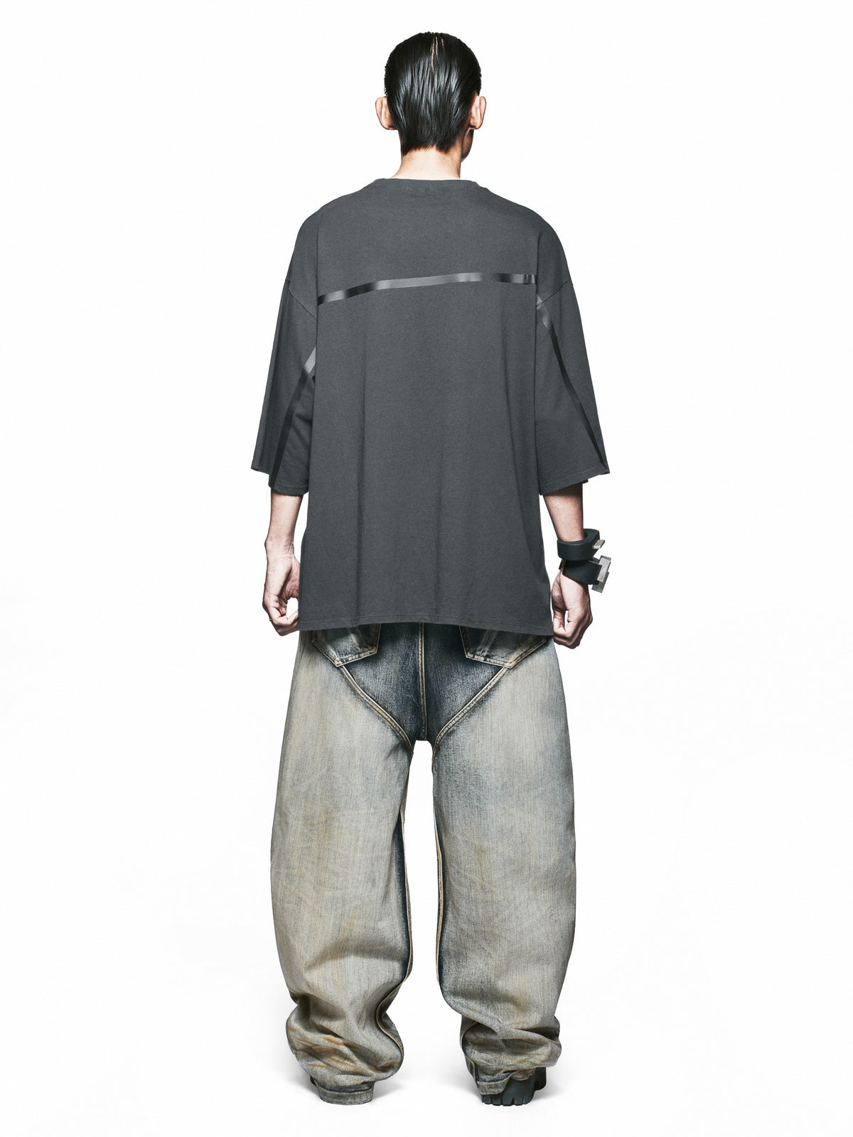 TOSKA T-SHIRT