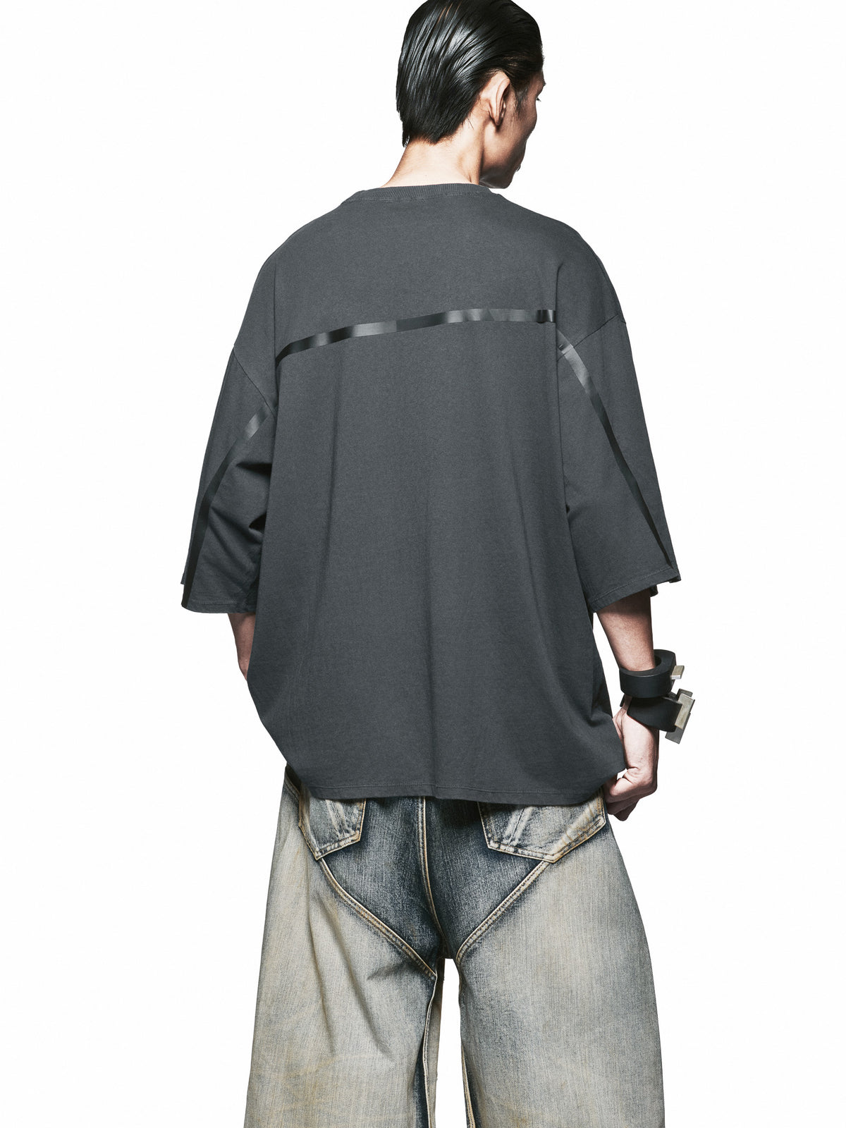 TOSKA T-SHIRT