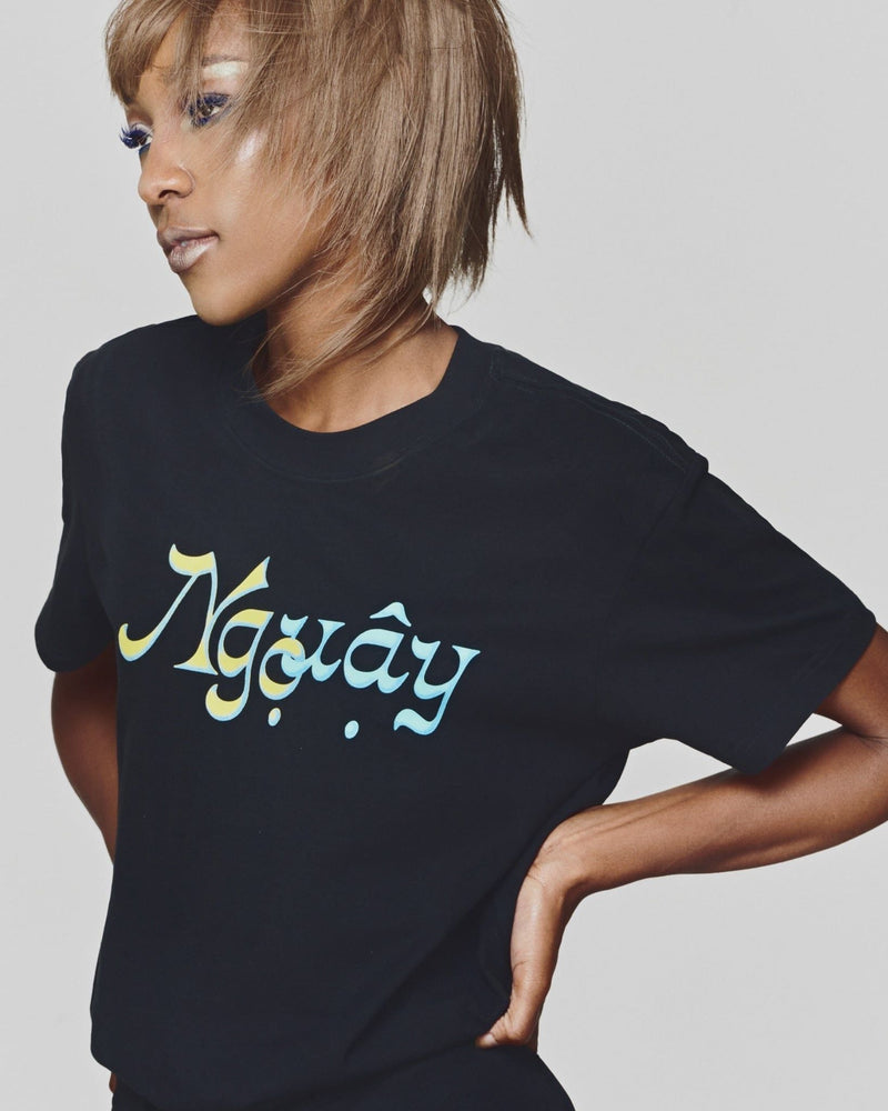 BLACK NGONGUAY TEE