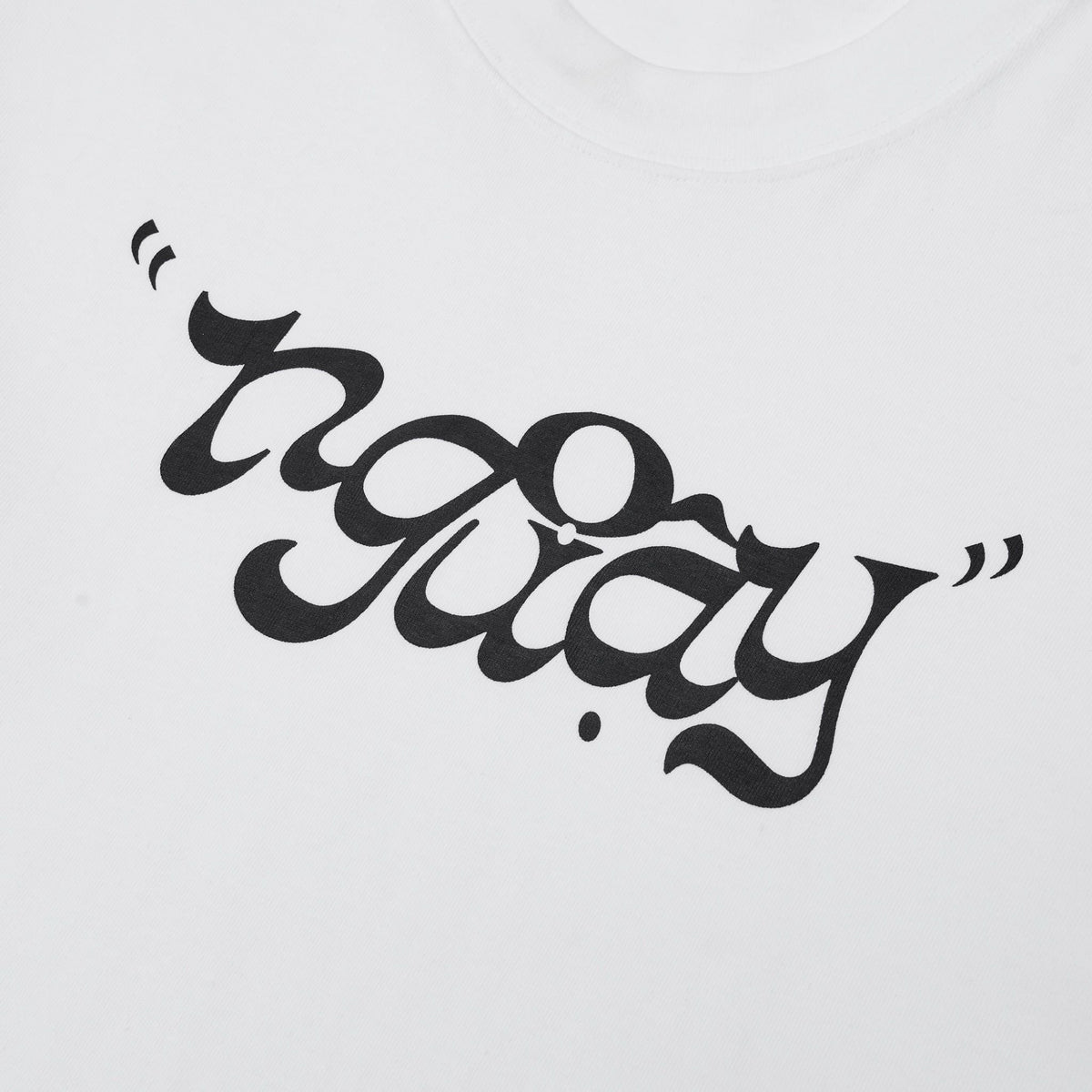 WHITE NGONGUAY TEE