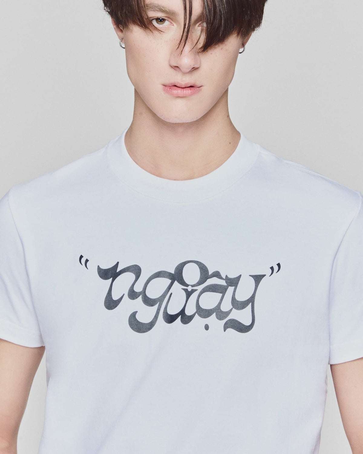 WHITE NGONGUAY TEE