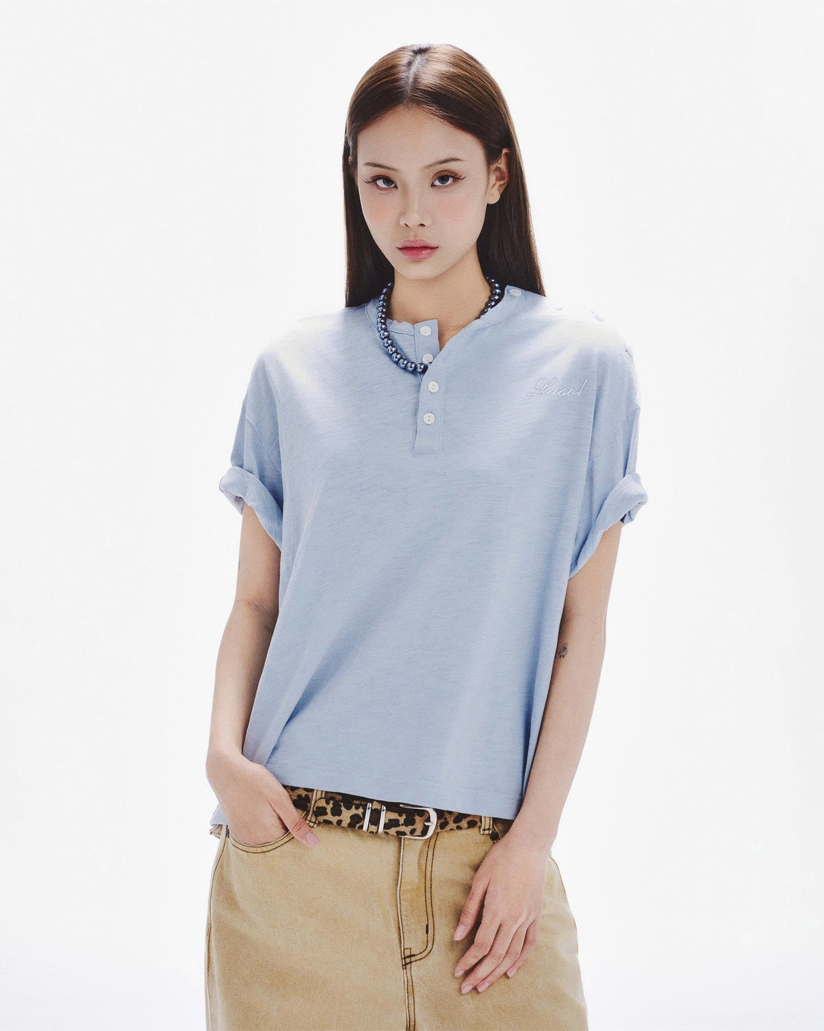 HENLEY SHOULDER BUTTON T-SHIRT ( ICY BLUE )