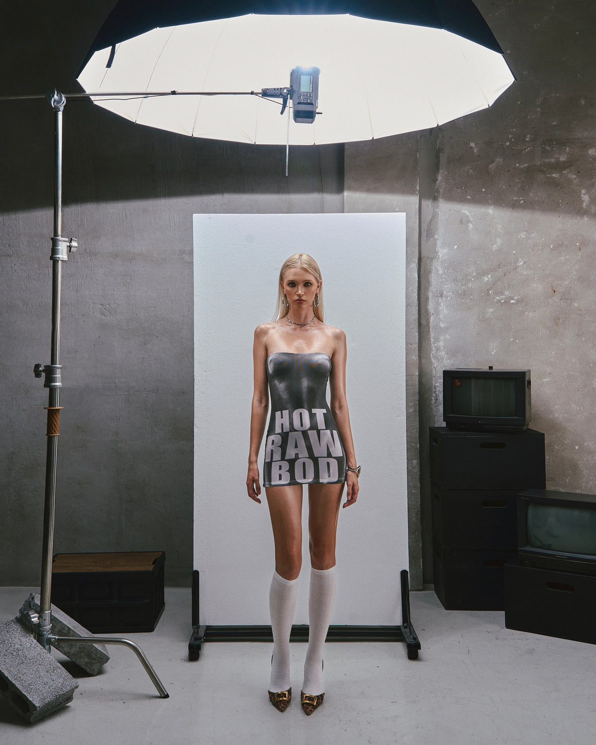 RAW Text Printed Strapless dress - black