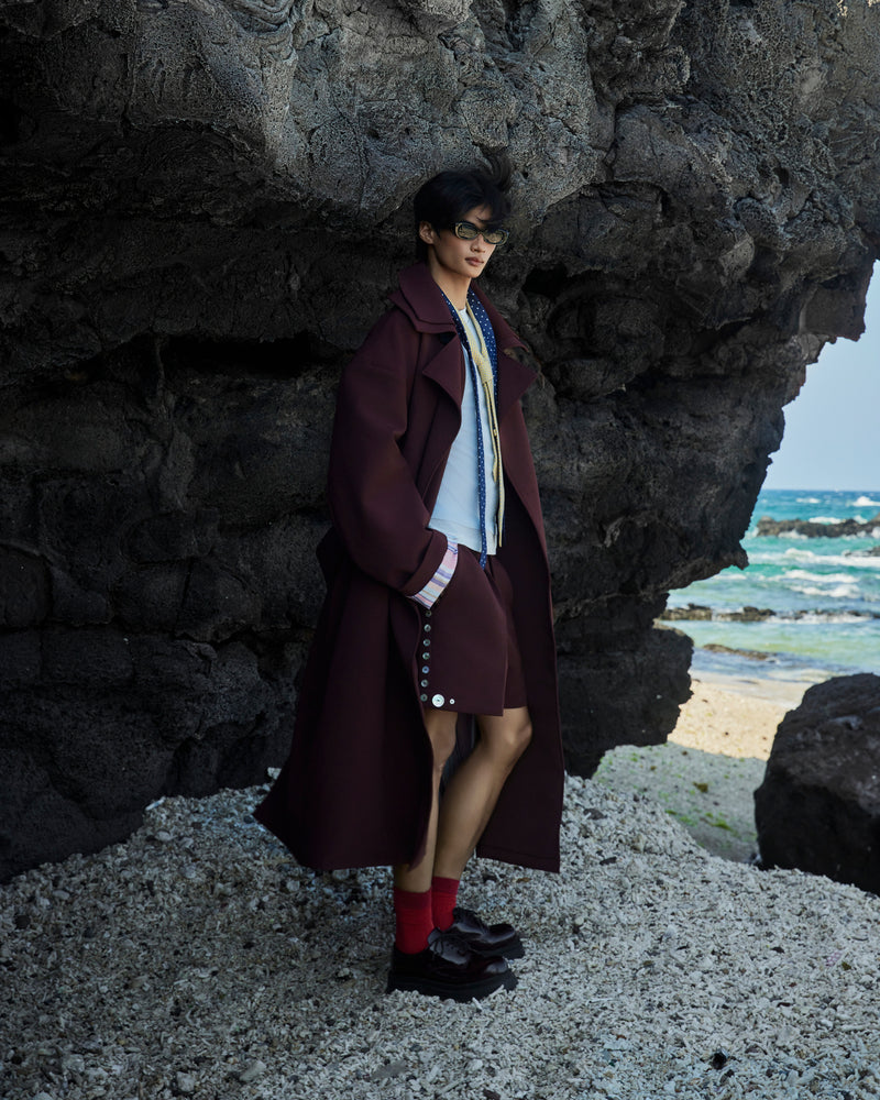 "Lật" Trench Coat