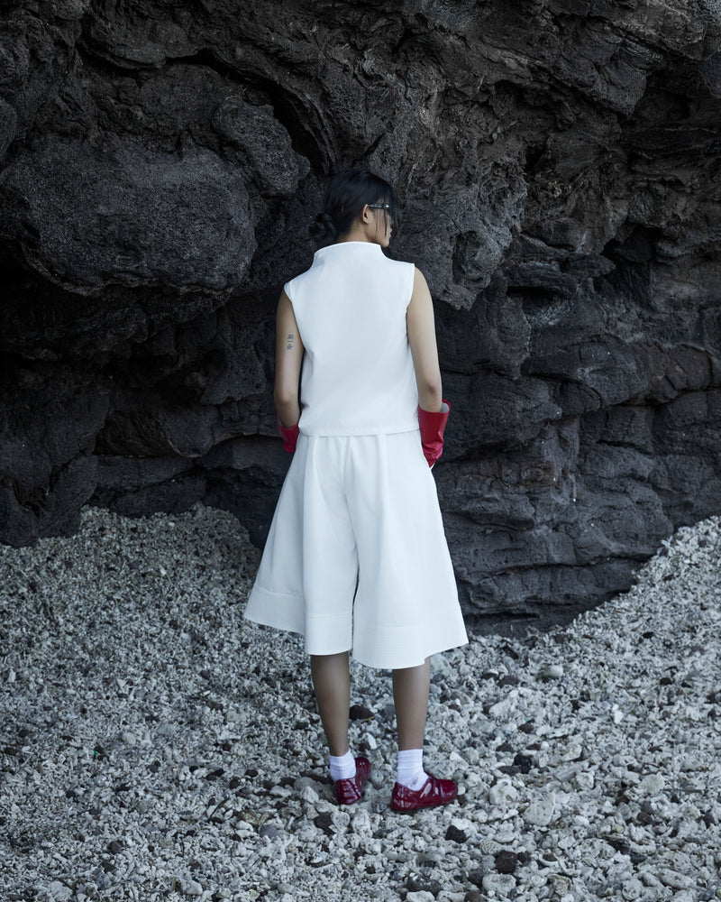 White "Bãi Cào" Short
