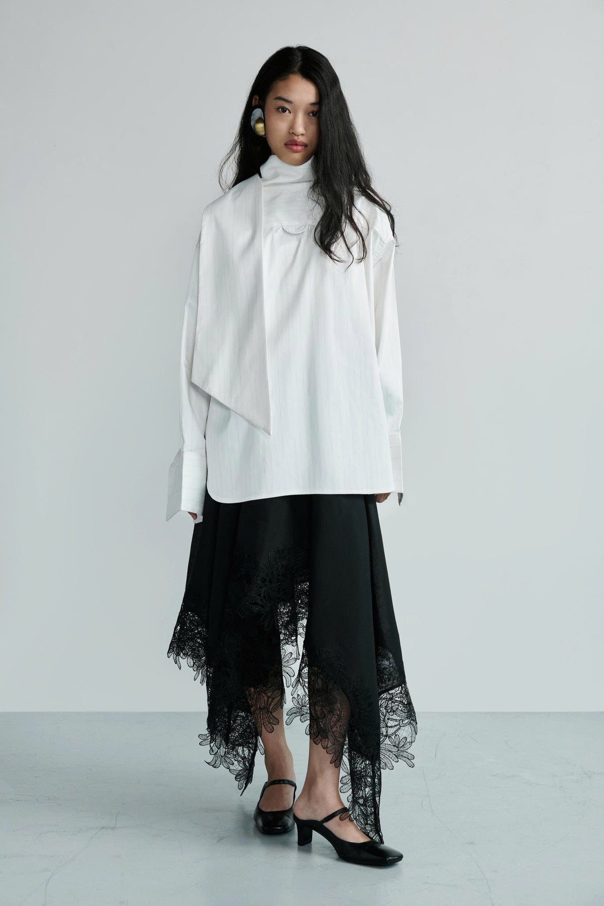 "GIONG KHAN TRAI BAN" SKIRT