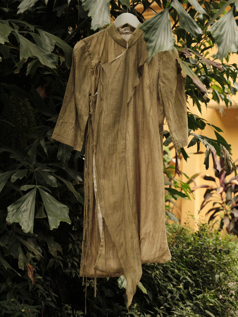 MOSS VẠC SÀNH ÁO DÀI