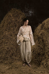 CREAM GIÁP HẠT SILK ROBE