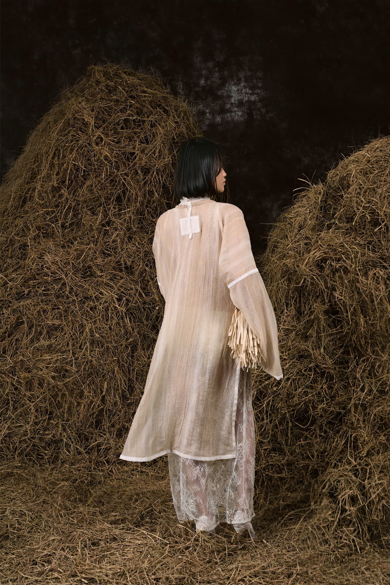 CREAM GIÁP HẠT SILK ROBE