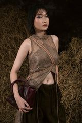  BROWN DÂN CA LINEN HALTER TOP