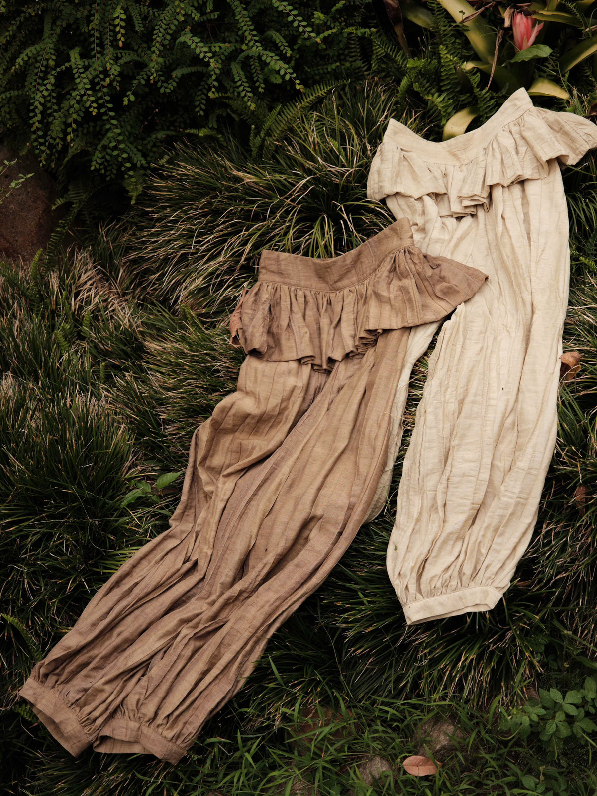 BEIGE CHÂN TRẦN LINEN PEPLUM HAREM