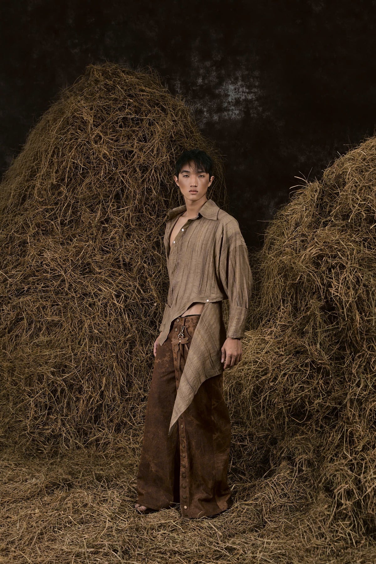 BROWN DRIED BANANA LEAVES LINEN SHIRT