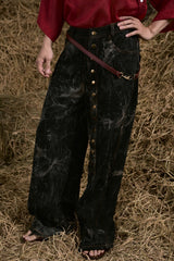 BLACK STRAY JEANS