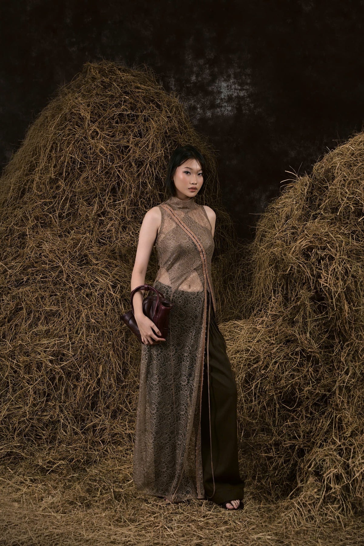 MOSS BROWN SỢI NẮNG LACE DRESS