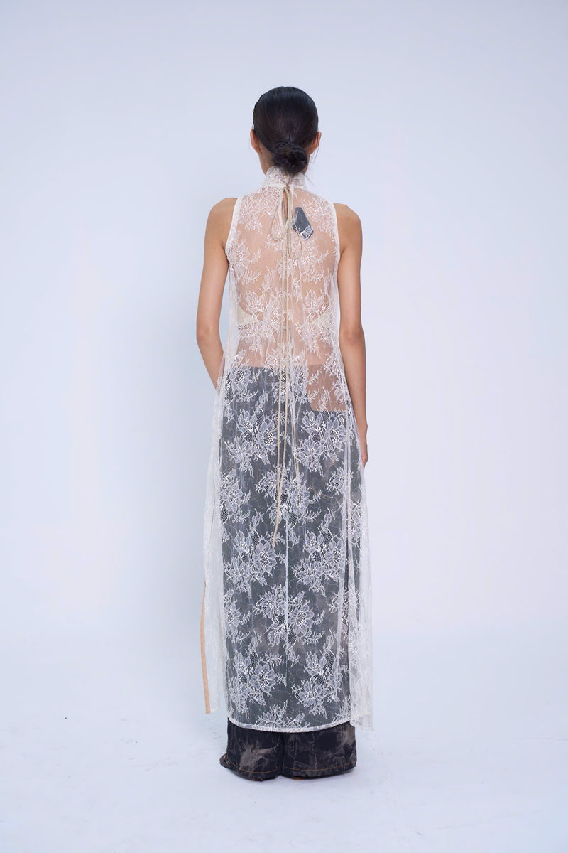 OFF WHITE SỢI NẮNG LACE DRESS