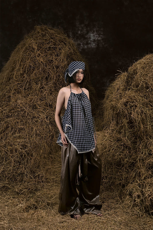 CHAO NGHIÊNG MUSLIN GINGHAM HALTER TOP