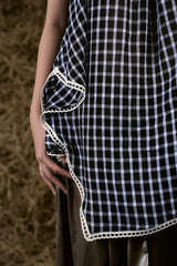 CHAO NGHIÊNG MUSLIN GINGHAM HALTER TOP