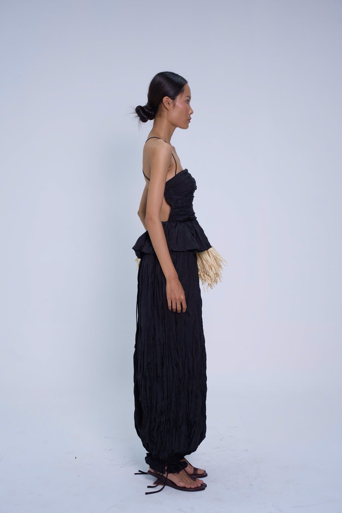 BLACK RA ĐỒNG WRINKLES HAREM