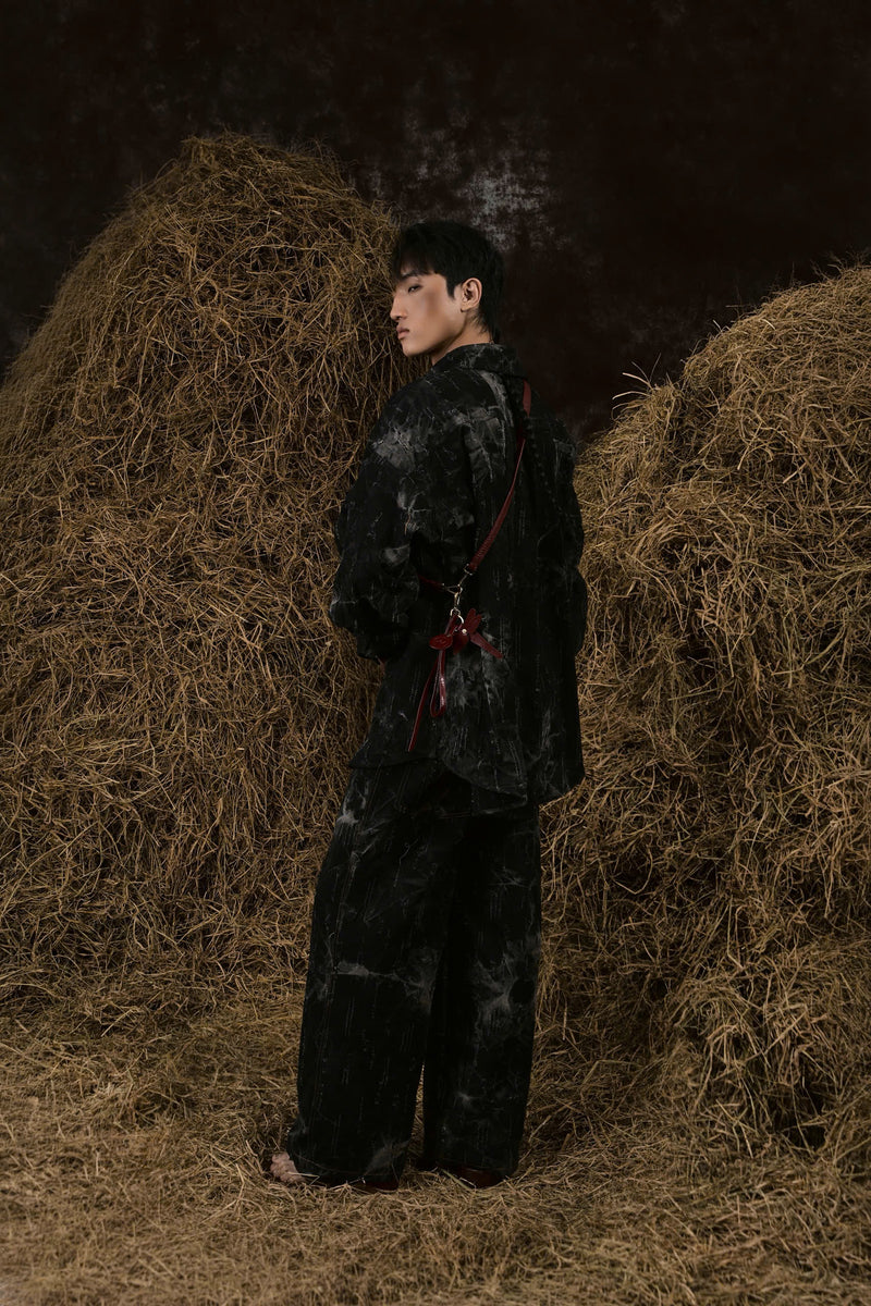 BLACK MÙA GẶT DENIM SHIRT