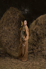 BROWN ĐÔN HẬU MUSLIN HAND-PAINTED BLOUSE