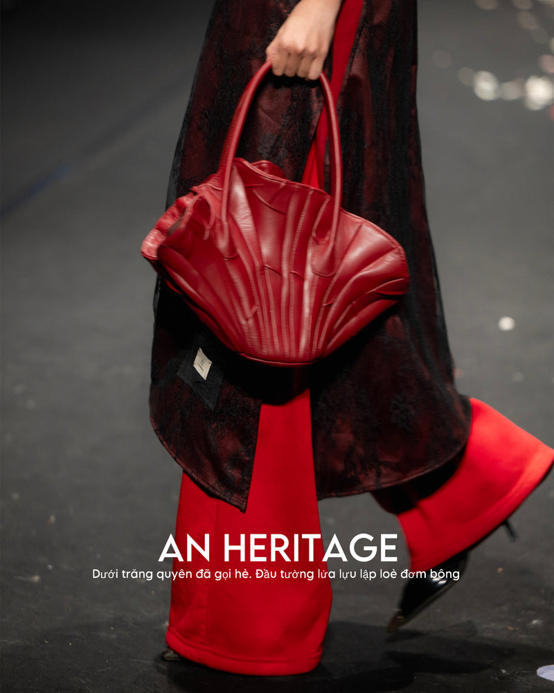 BORDEAUX  DRIED LOTUS LEAVES LEATHER BAG - MM