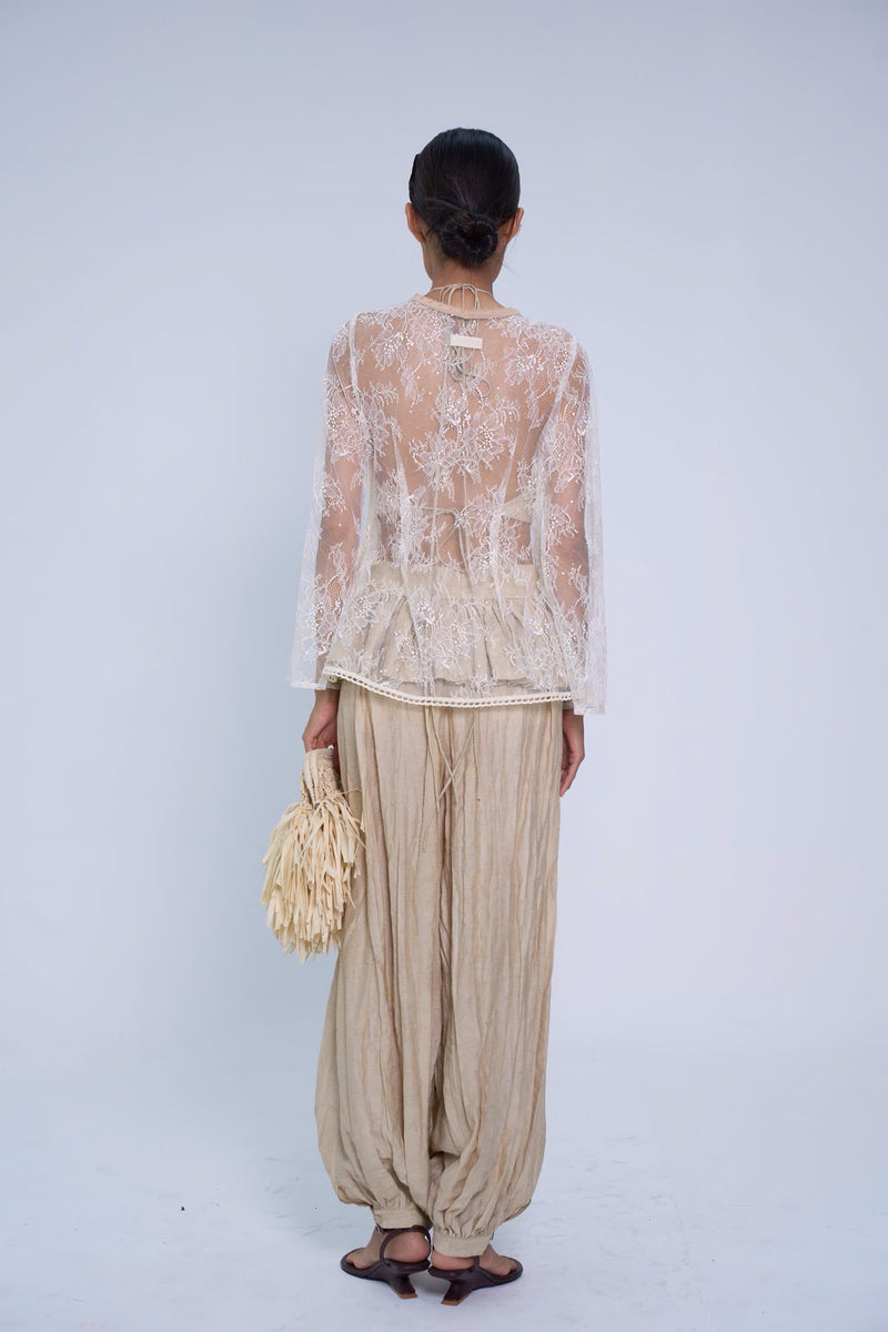 NÀNG NHEN LACE RUFFLED SOUTH VIETNAMMESE PAJAMA