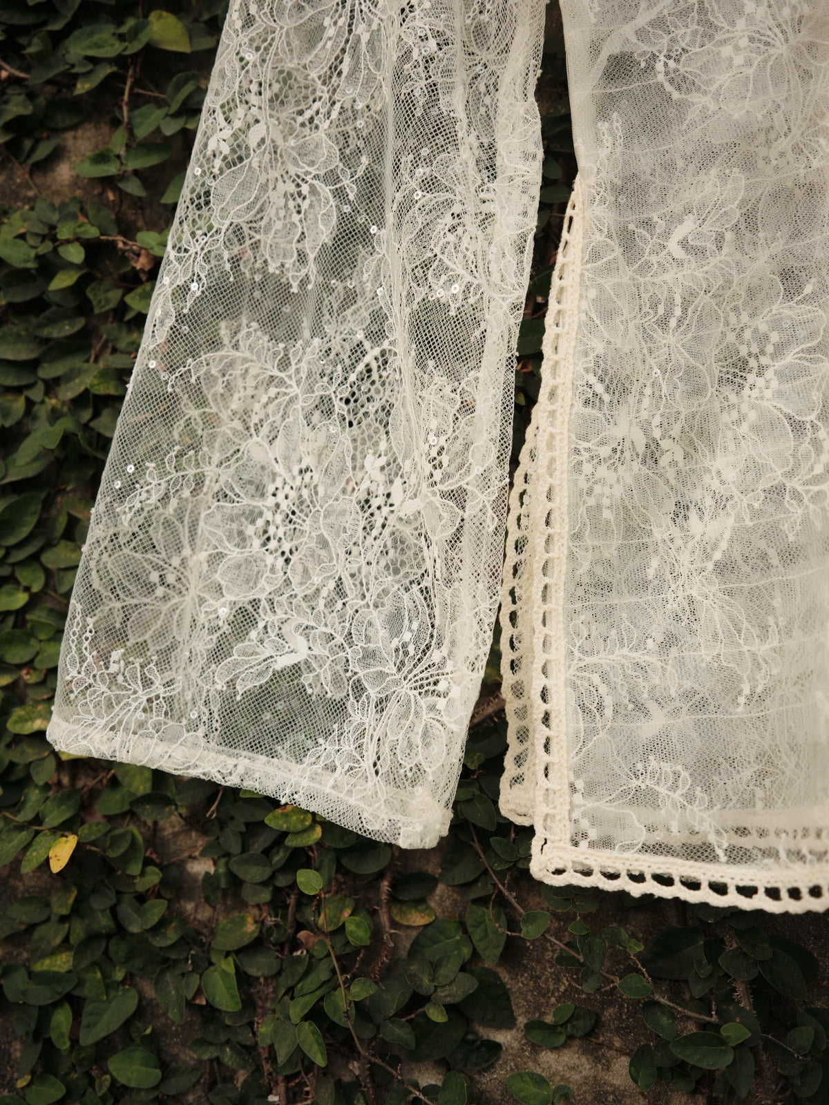 NÀNG NHEN LACE RUFFLED SOUTH VIETNAMMESE PAJAMA