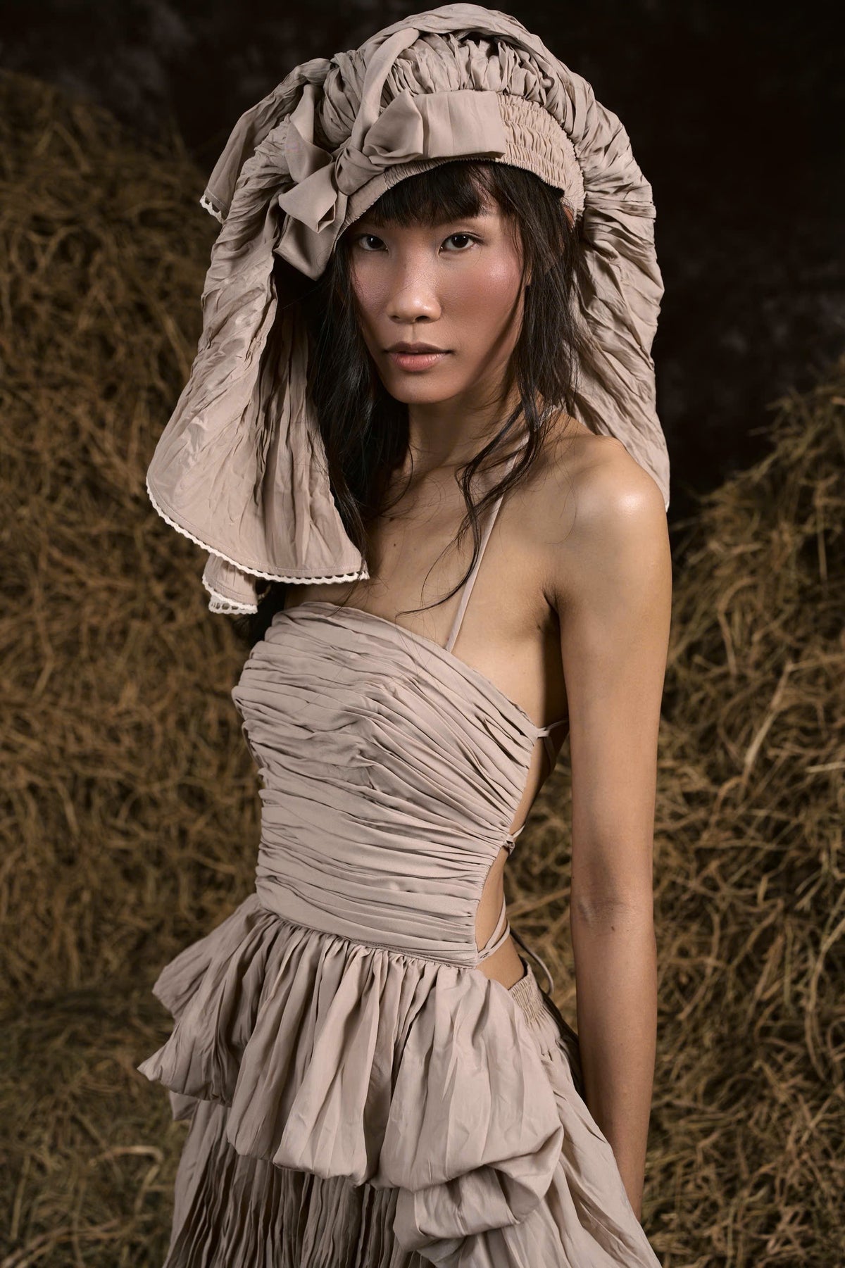 GREY HỐI HẢ WRINKLES PEPLUM CAMISOLE