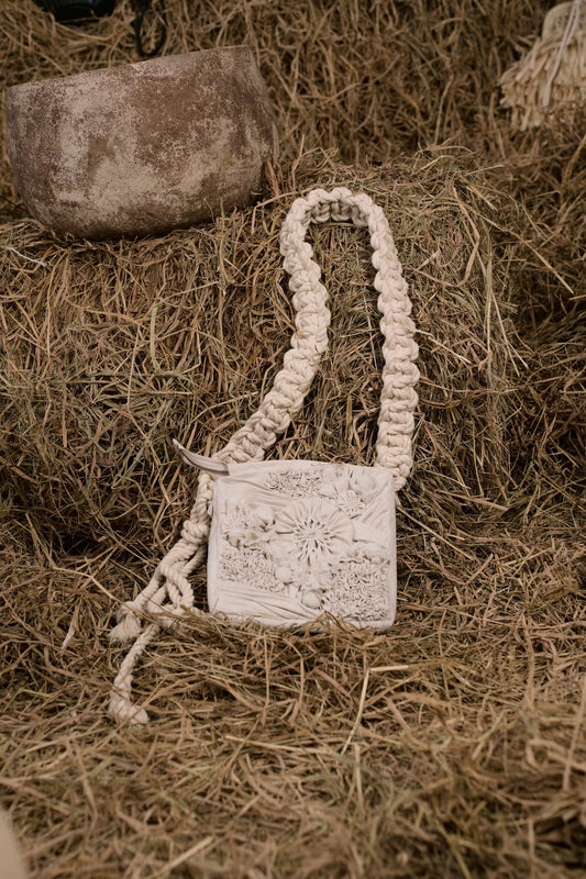 BEIGE ALGAE LINEN BAG