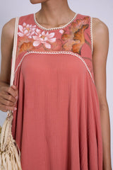 SALMON BẠT NGÀN MUSLIN HAND-PAINTED GOWN