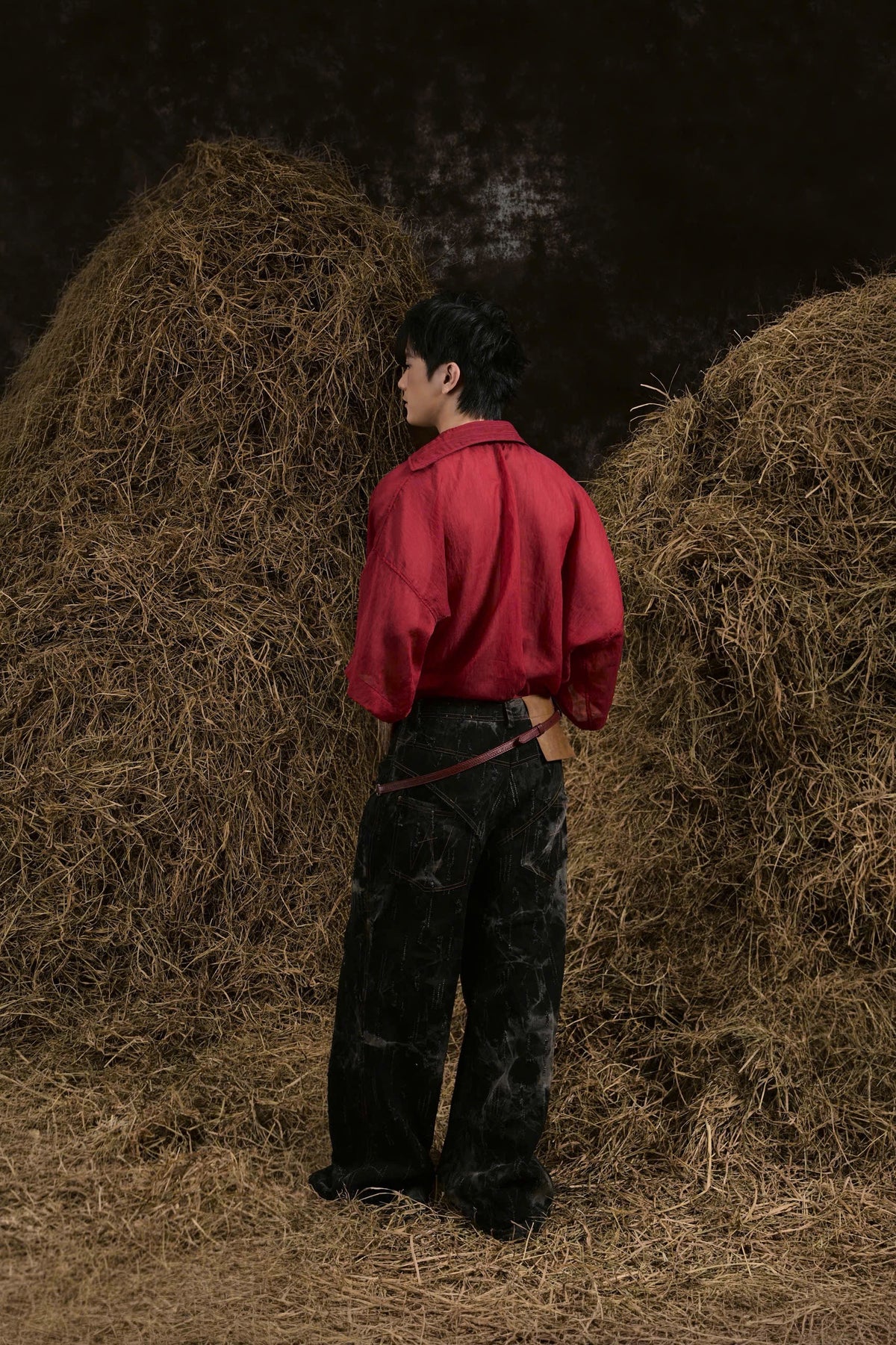 RED NGHÊU NGAO VOILE SHIRT