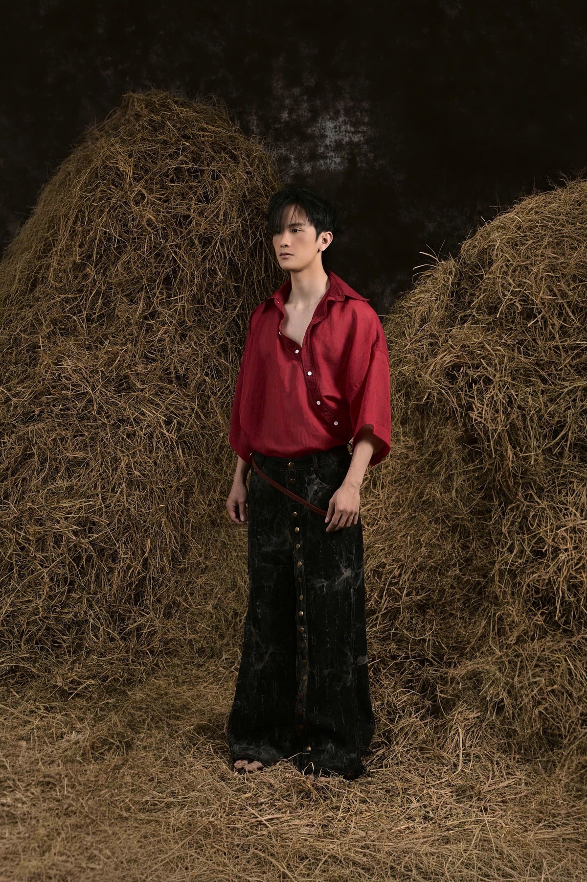 RED NGHÊU NGAO VOILE SHIRT