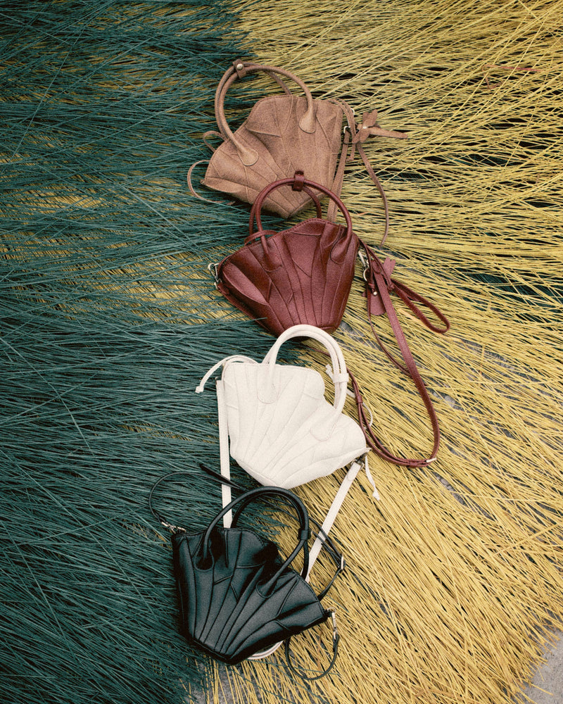 BROWN DRIED LOTUS LEAVES LEATHER BAG - PM