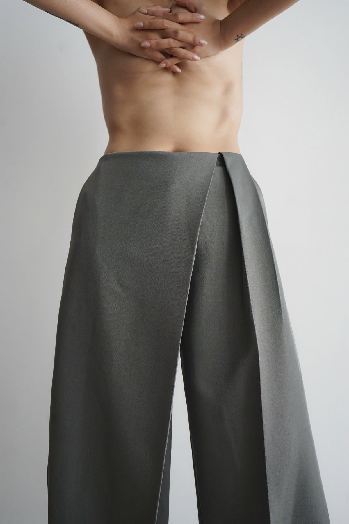 "LẤN LƯỚT" PANTS - GRAY 