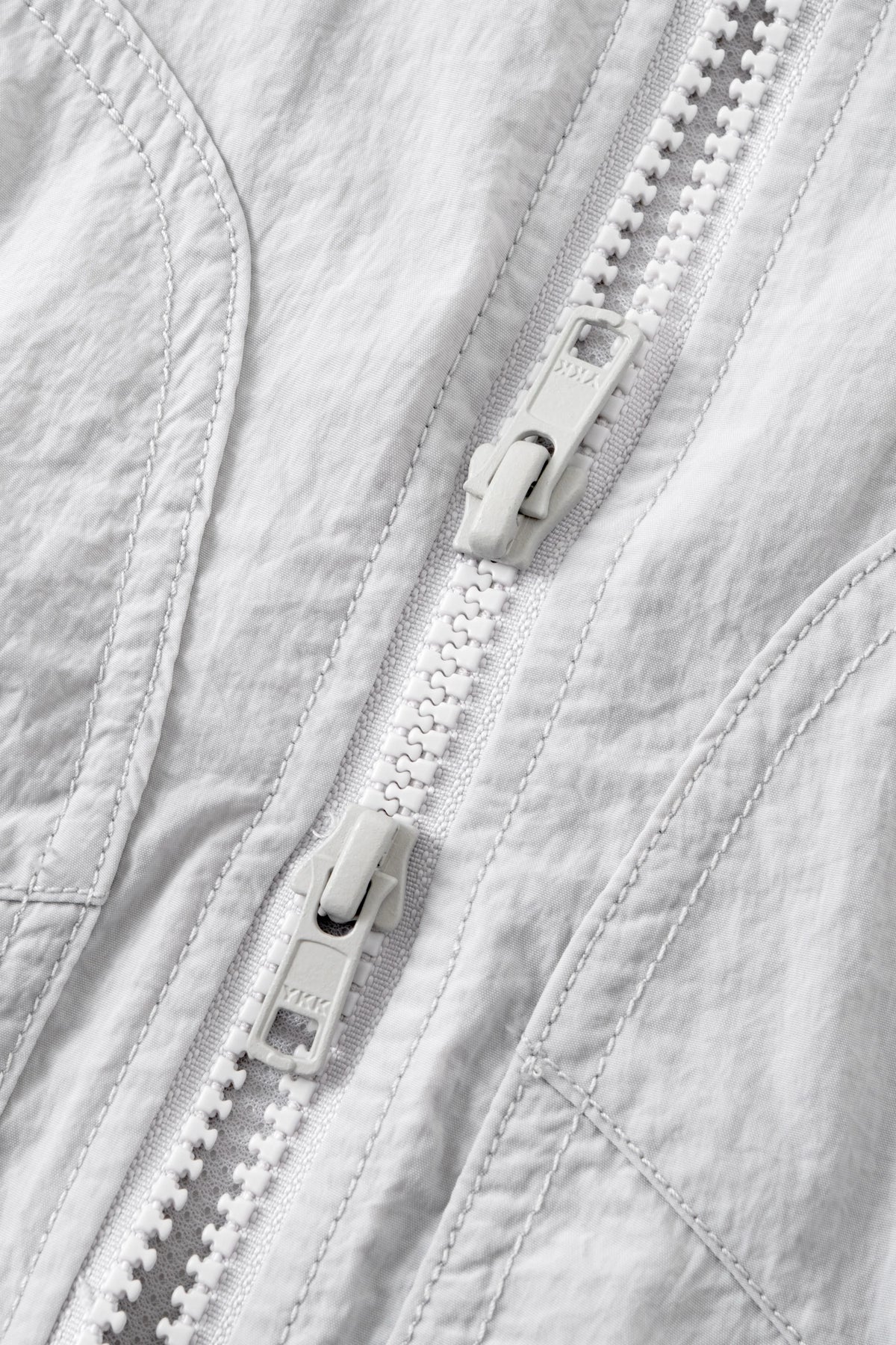 LIGHT GRAY WII POLYAMIDE HOOD ZIPPER CROPTOP JACKET