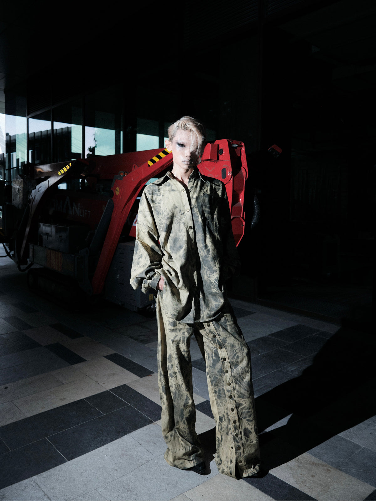 MOSS MUA GAT DENIM SHIRT