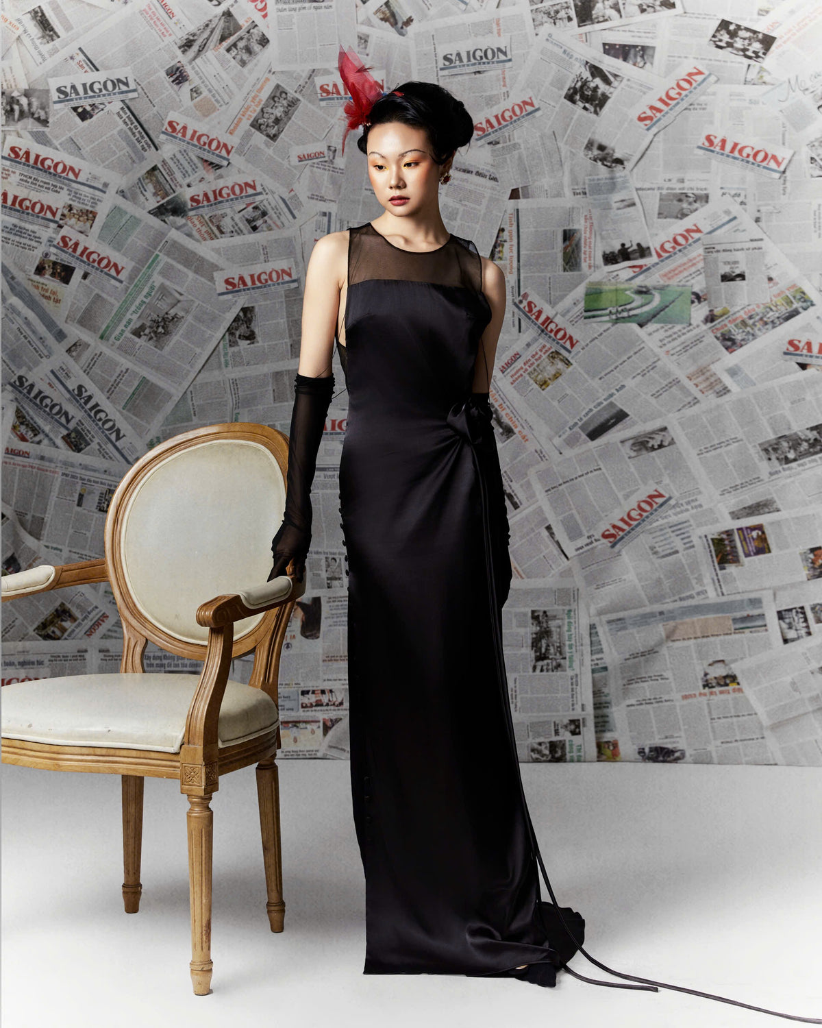 AN THU SATIN GOWN