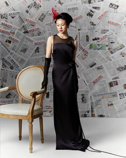 AN THU SATIN GOWN