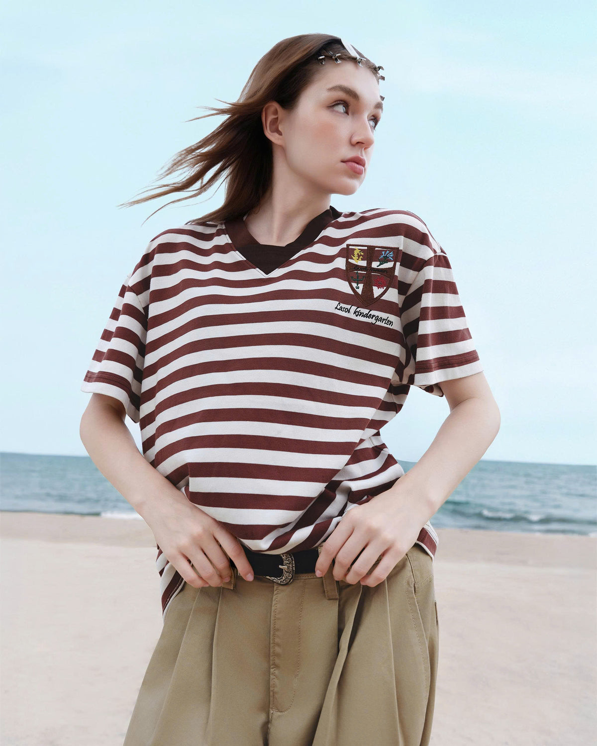 UNIFORM T-SHIRT ( BROWN )