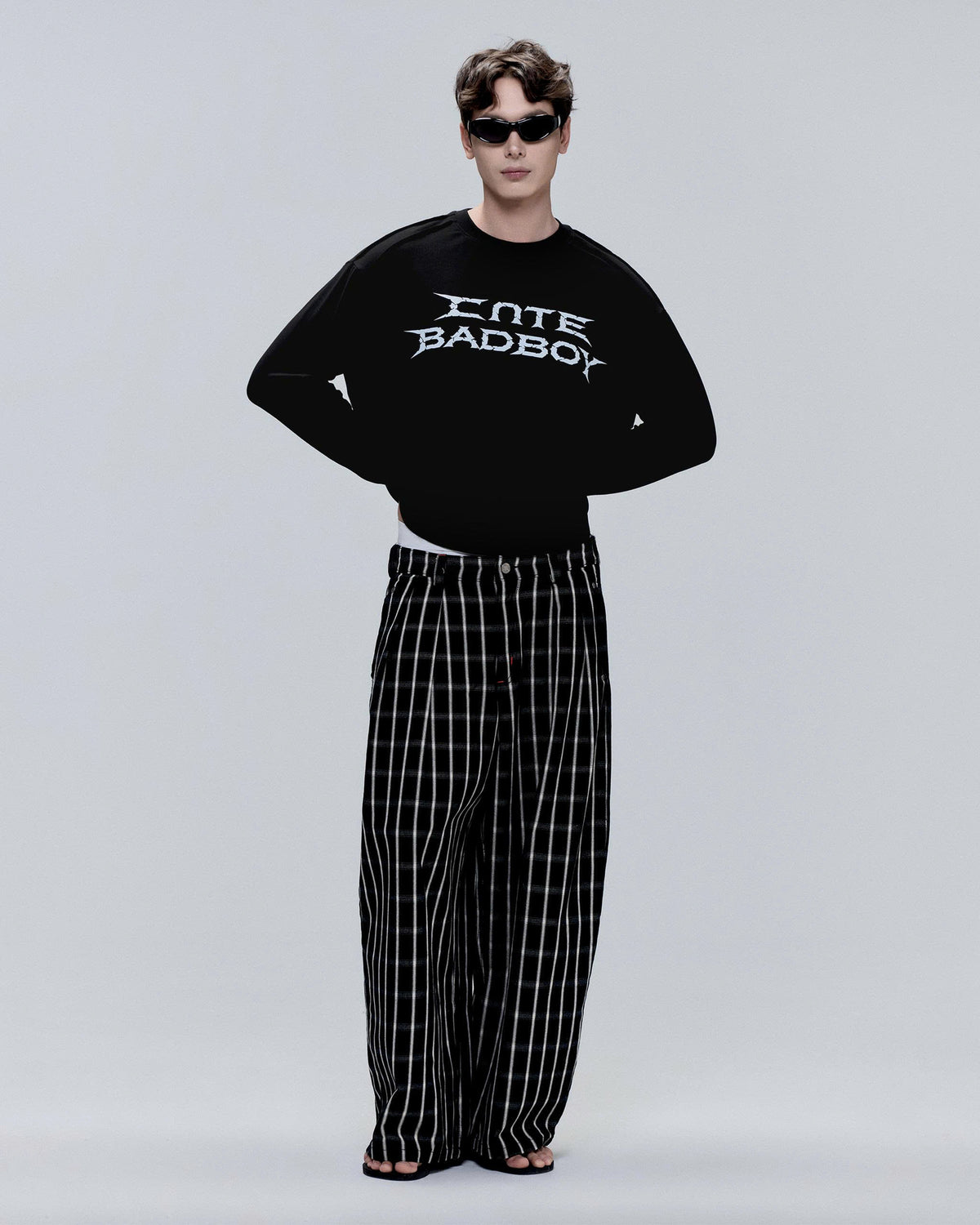RIOT LONGSLEEVE ( BLACK )