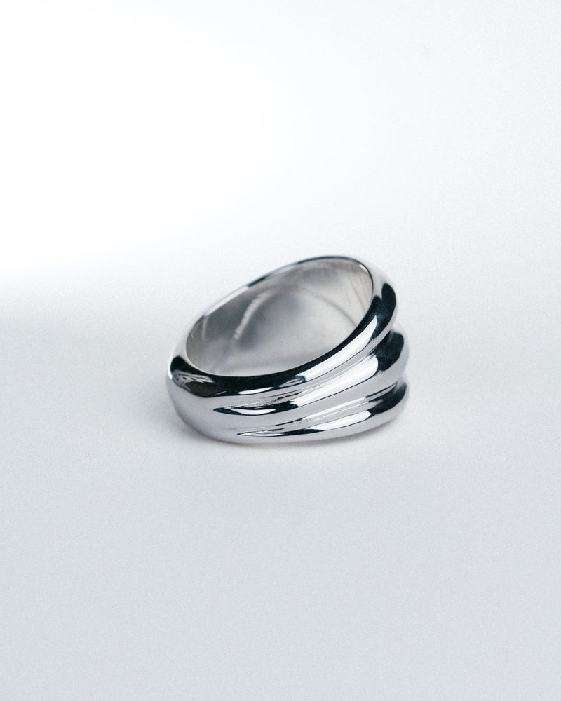 Wavy Ring
